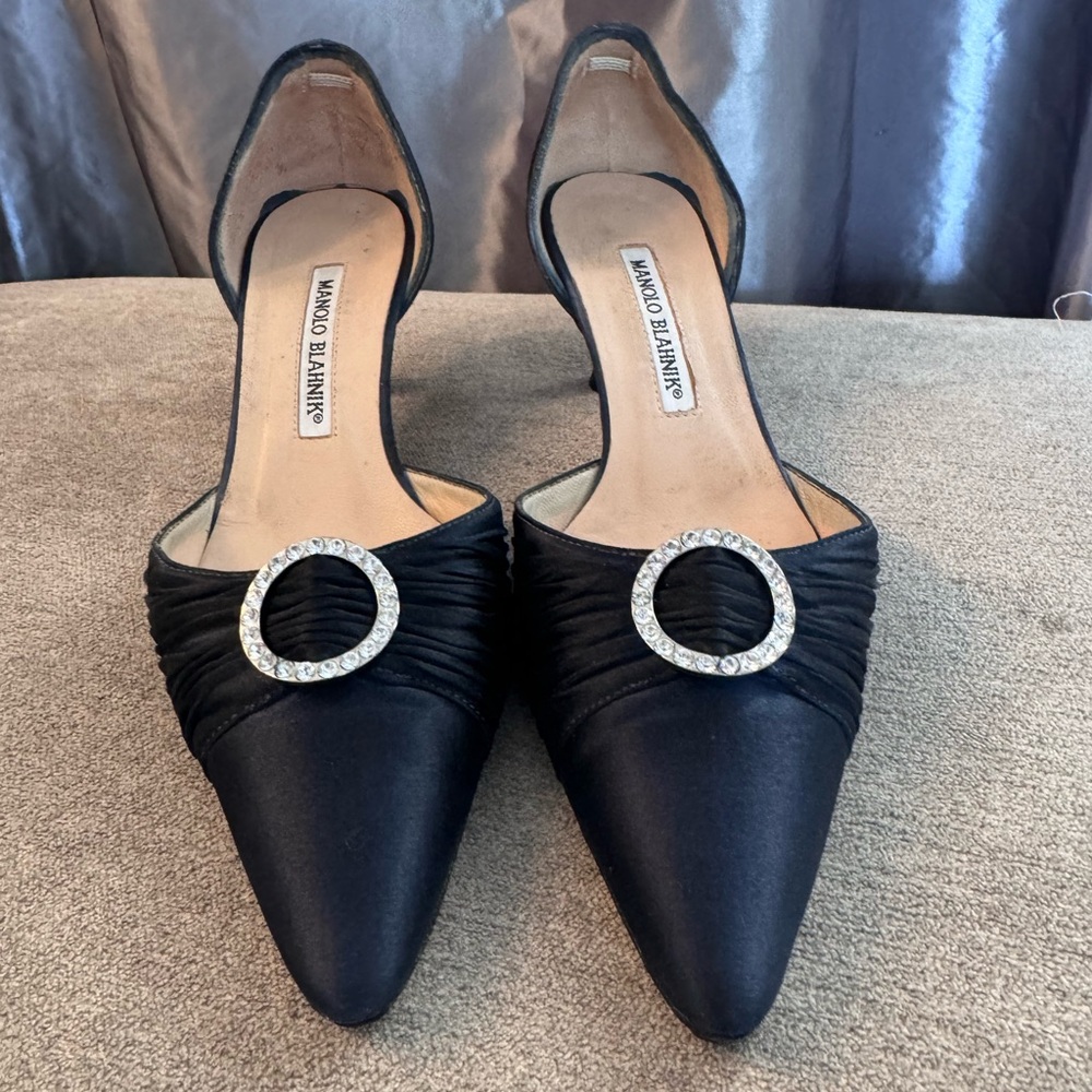 Manolo Blahnik Navy Blue Satin Pumps - Picture 7 of 8